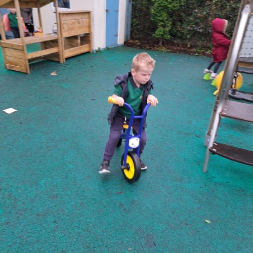 7939cb02-62f0-44cd-bb14-9583e509574c