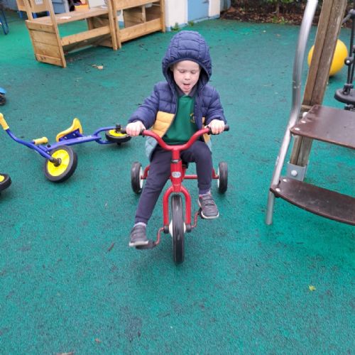 c8e2899e-365d-49bb-a3f3-930d7ebf913b