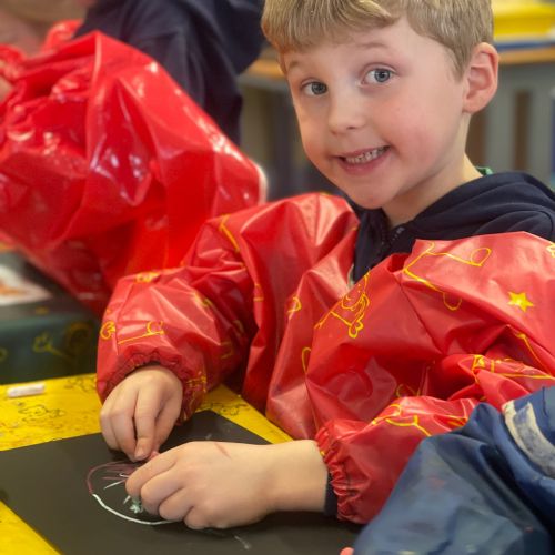 Apple Chalk Pictures