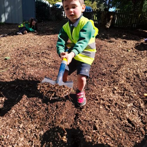 Spa Woods Forest School - Part Two