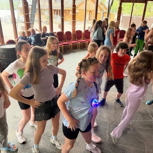 Day 4 Loch Insh Outdoor Centre Disco 🕺 💃 Fever
