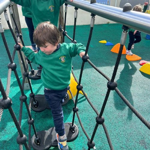 2fdc237f-80e9-4d0b-a159-b0889192fcc5